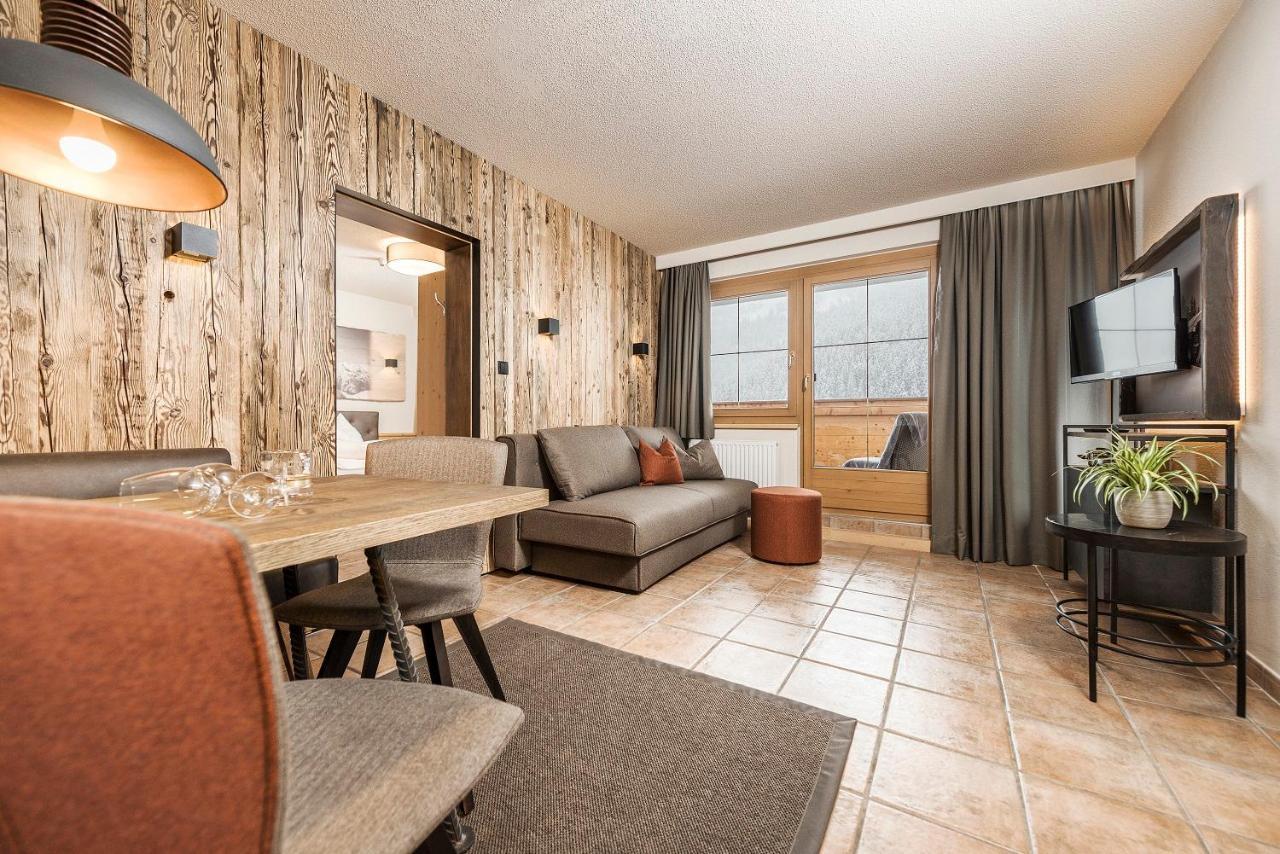 Appart & Chalet Montana Hochfuegen Eksteriør billede