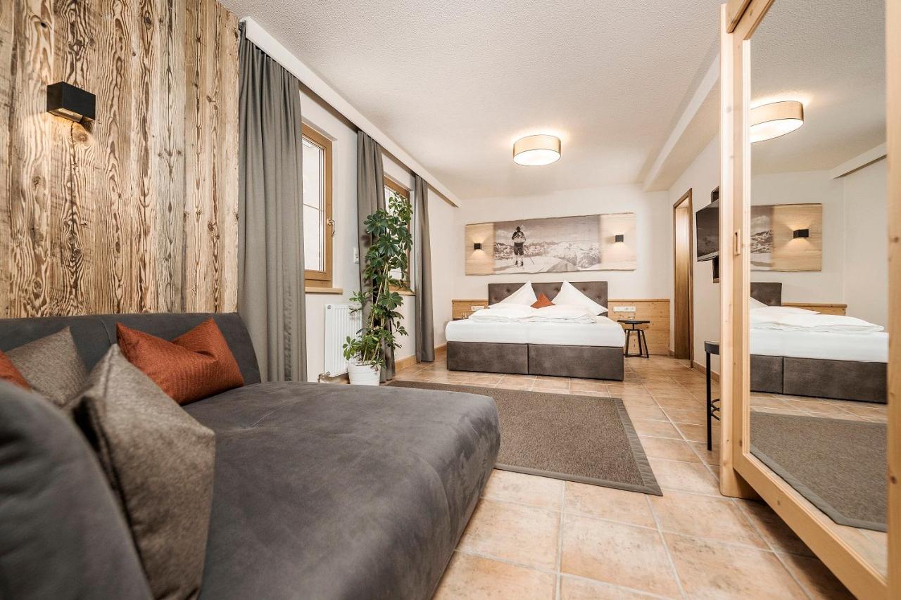 Appart & Chalet Montana Hochfuegen Eksteriør billede